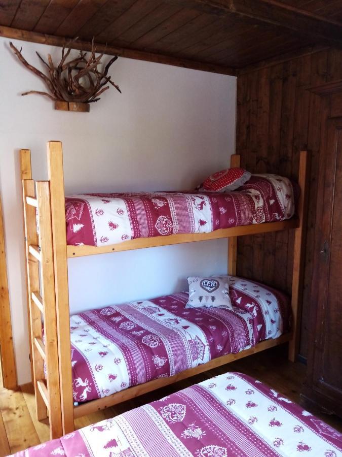 B & B La Guiette Casteldelfino Bagian luar foto