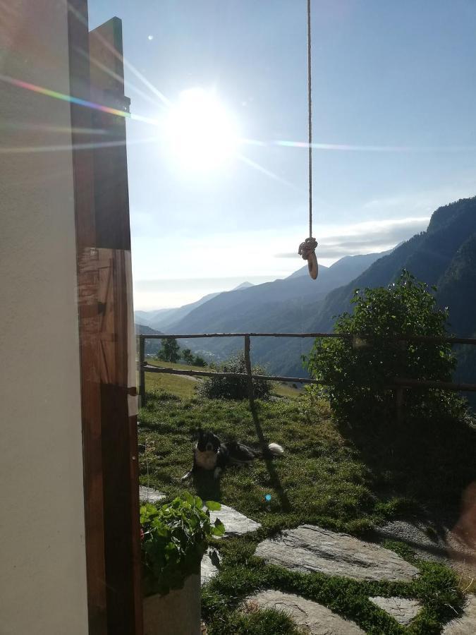 B & B La Guiette Casteldelfino Bagian luar foto